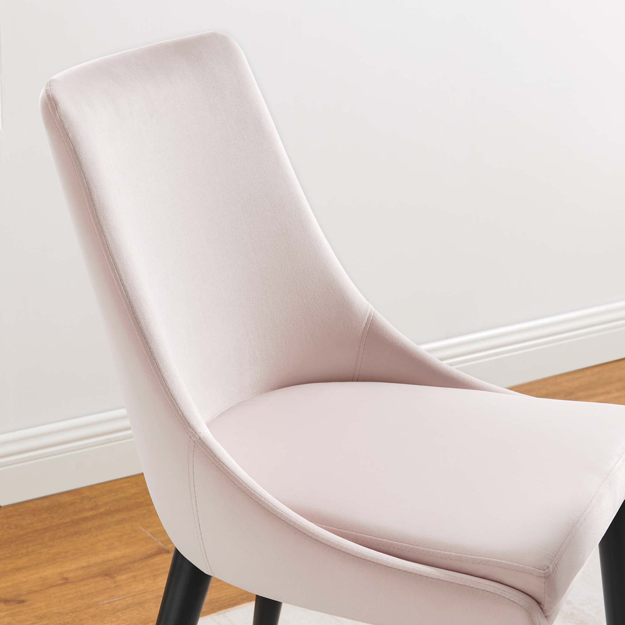 Viremont Velvet Dining Chair, Pink