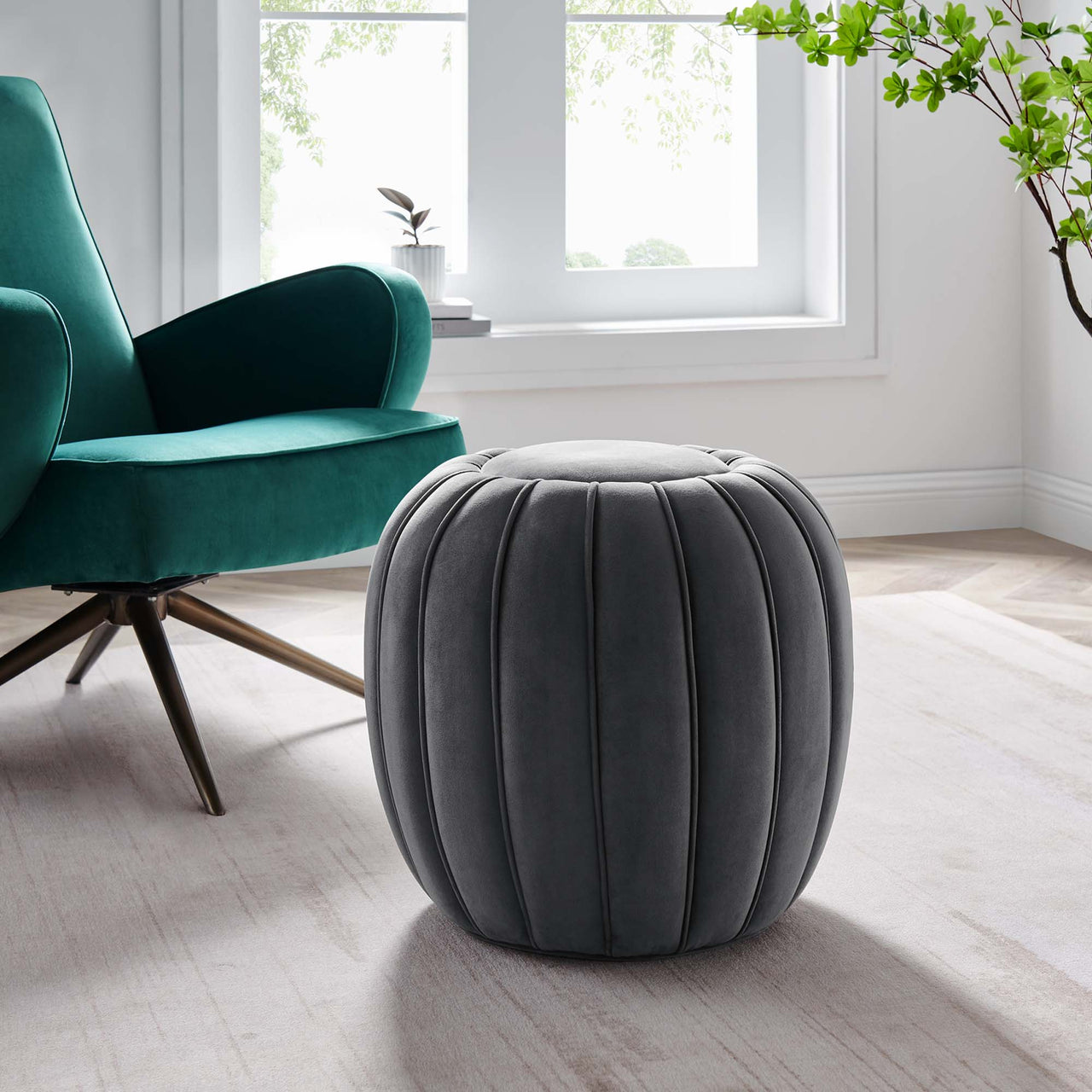 Serenta Velvet Ottoman, Gray