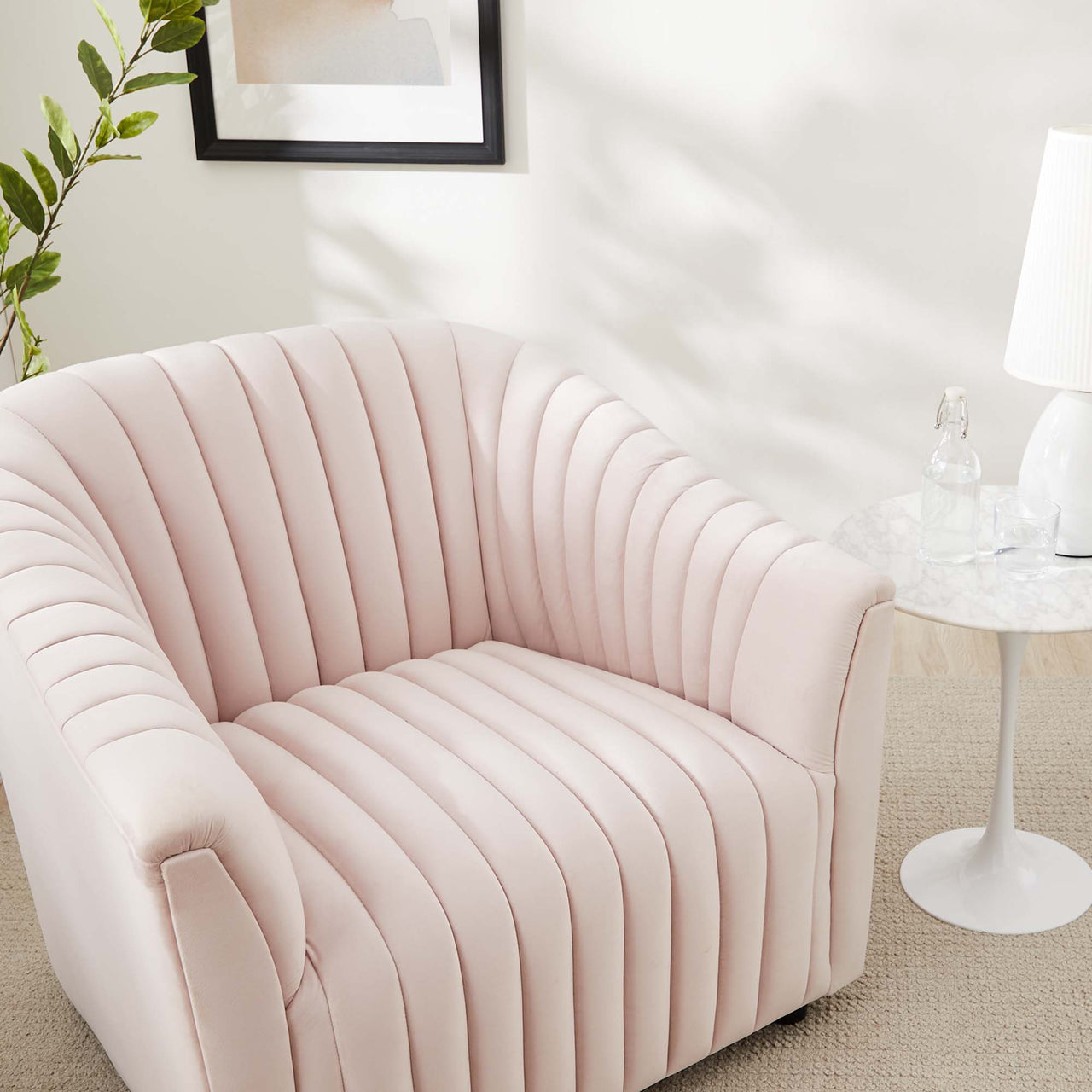 Virelle Velvet Armchair, Pink