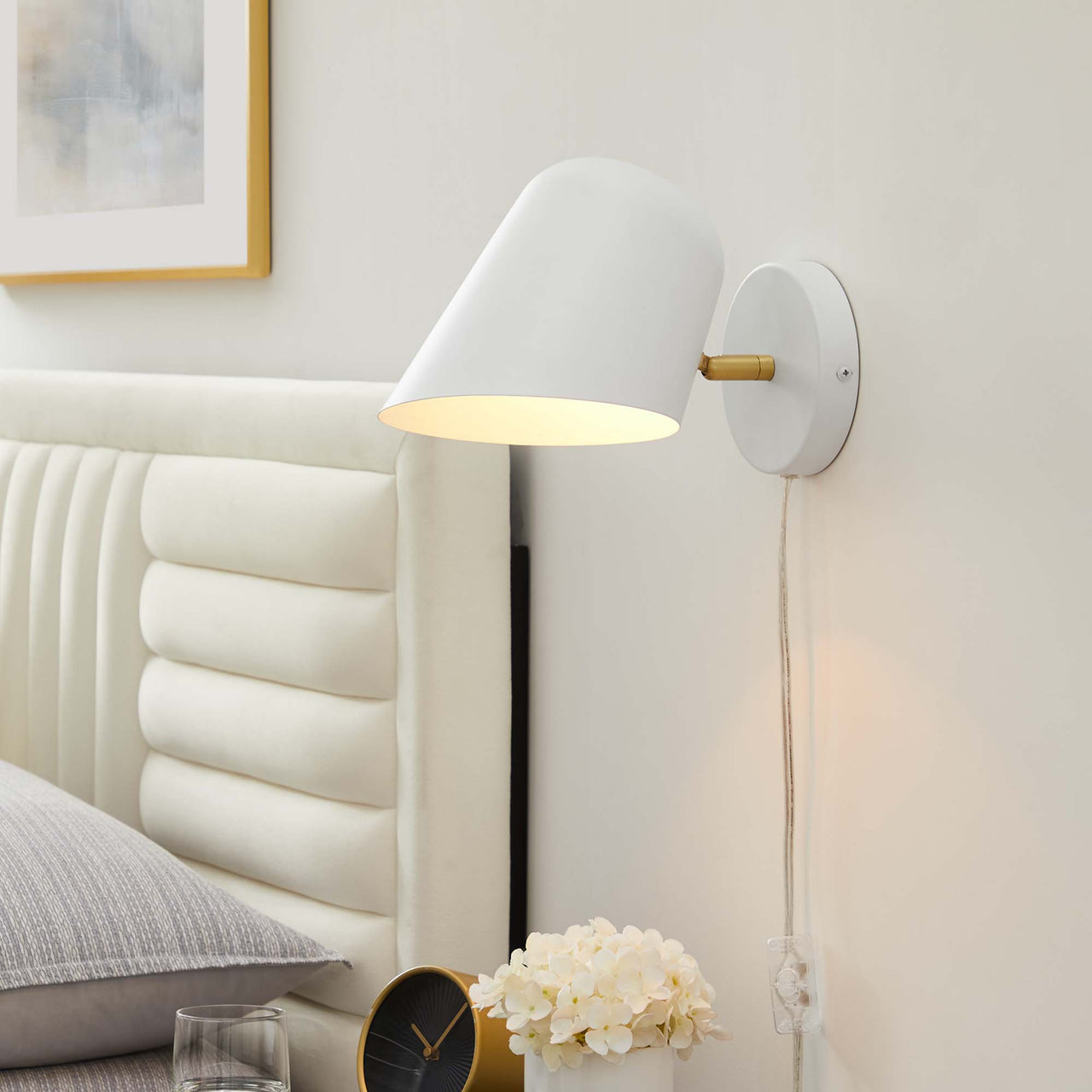 Revanne Rotating Wall Sconce, White
