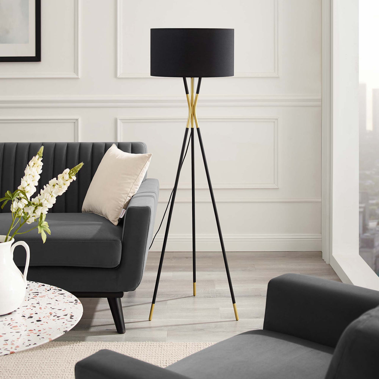 Urbelle Floor Lamp, Black