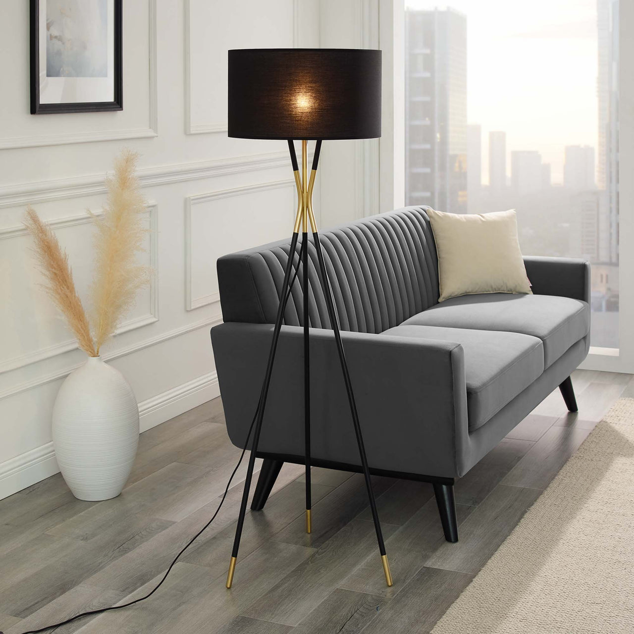 Urbelle Floor Lamp, Black