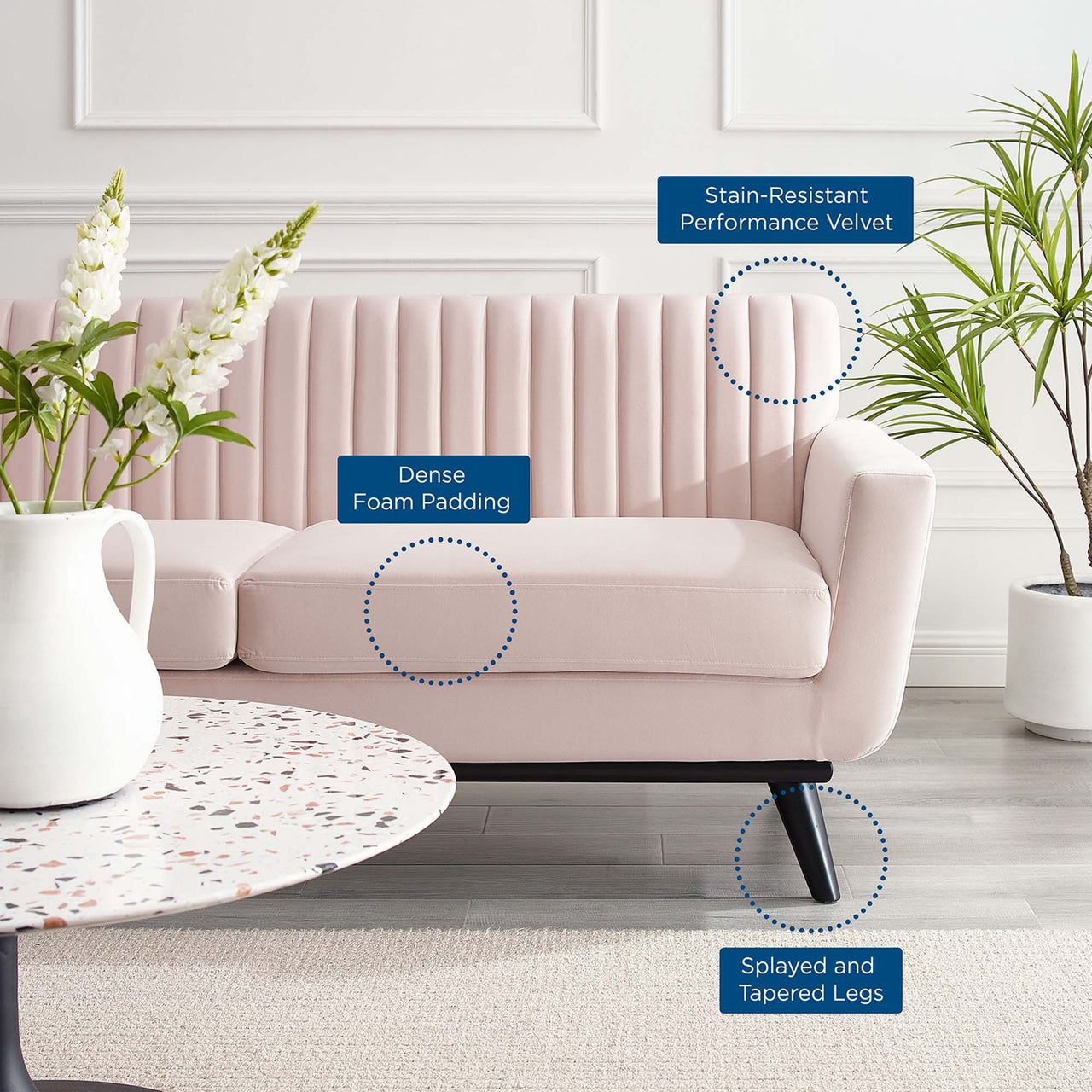 Rendezvous Velvet Loveseat, Pink