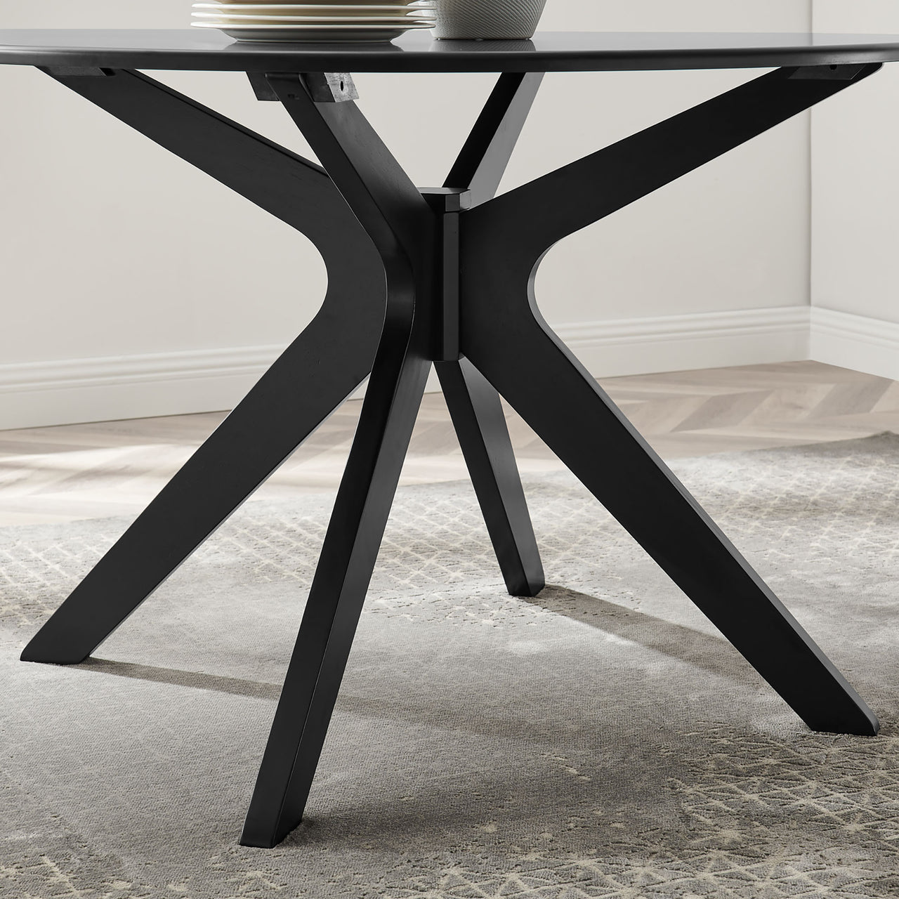 Boomerang Dining Table, Black