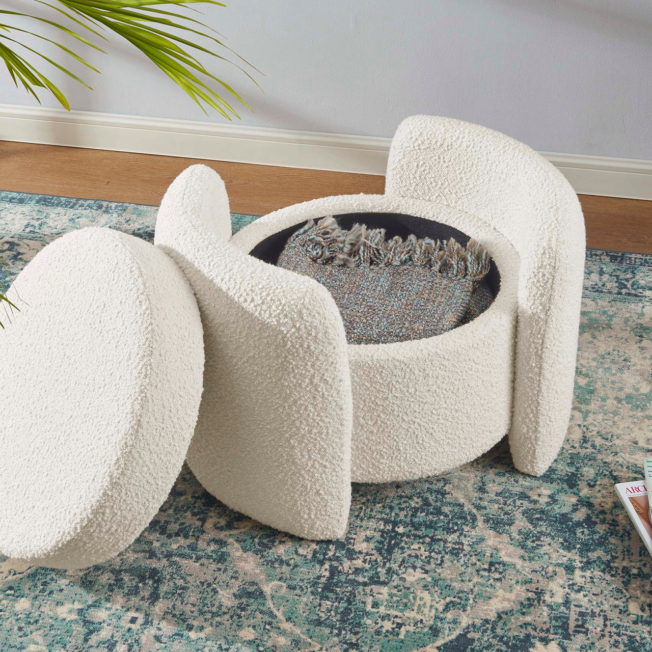 Mitosis Boucle Ottoman, Ivory