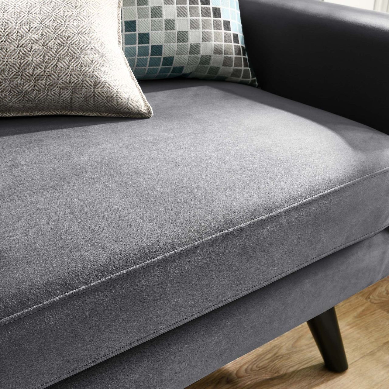 Rendezvous Velvet Loveseat, Gray