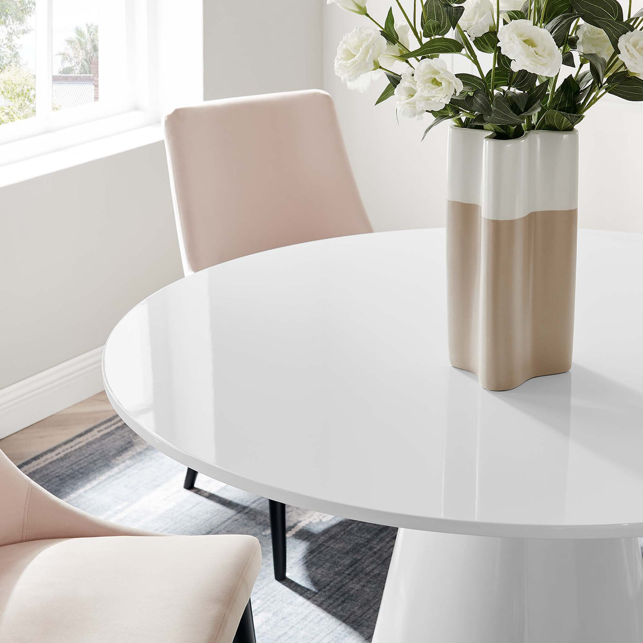 Oblique Round Dining Table, White