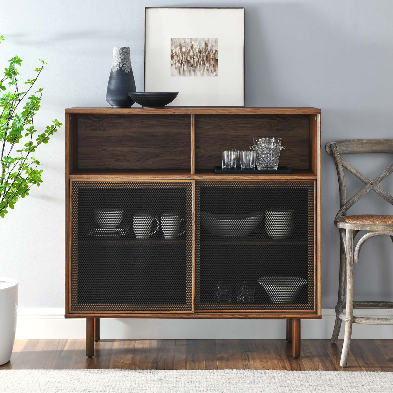 Cortina Cabinet, Walnut