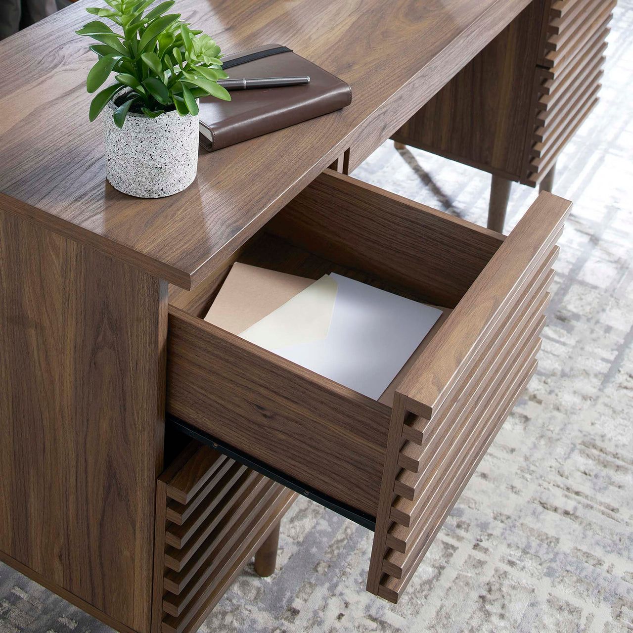 Ventra Office Desk, Walnut