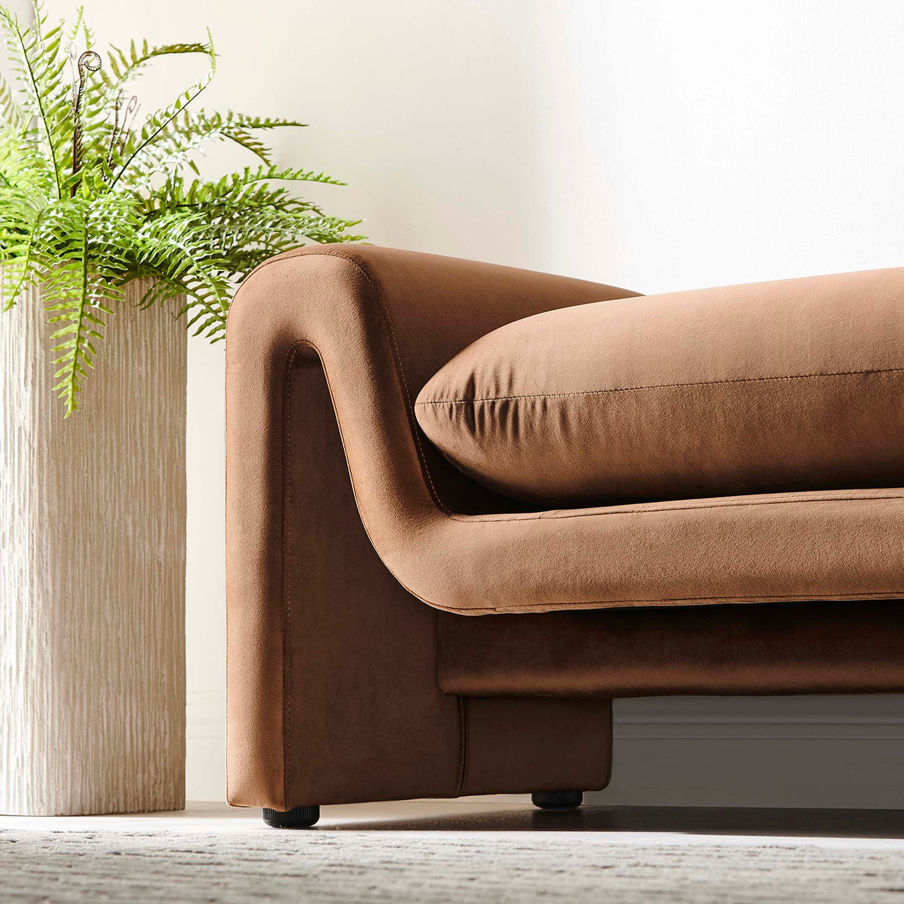 Jorwyn Velvet Bench, Brown