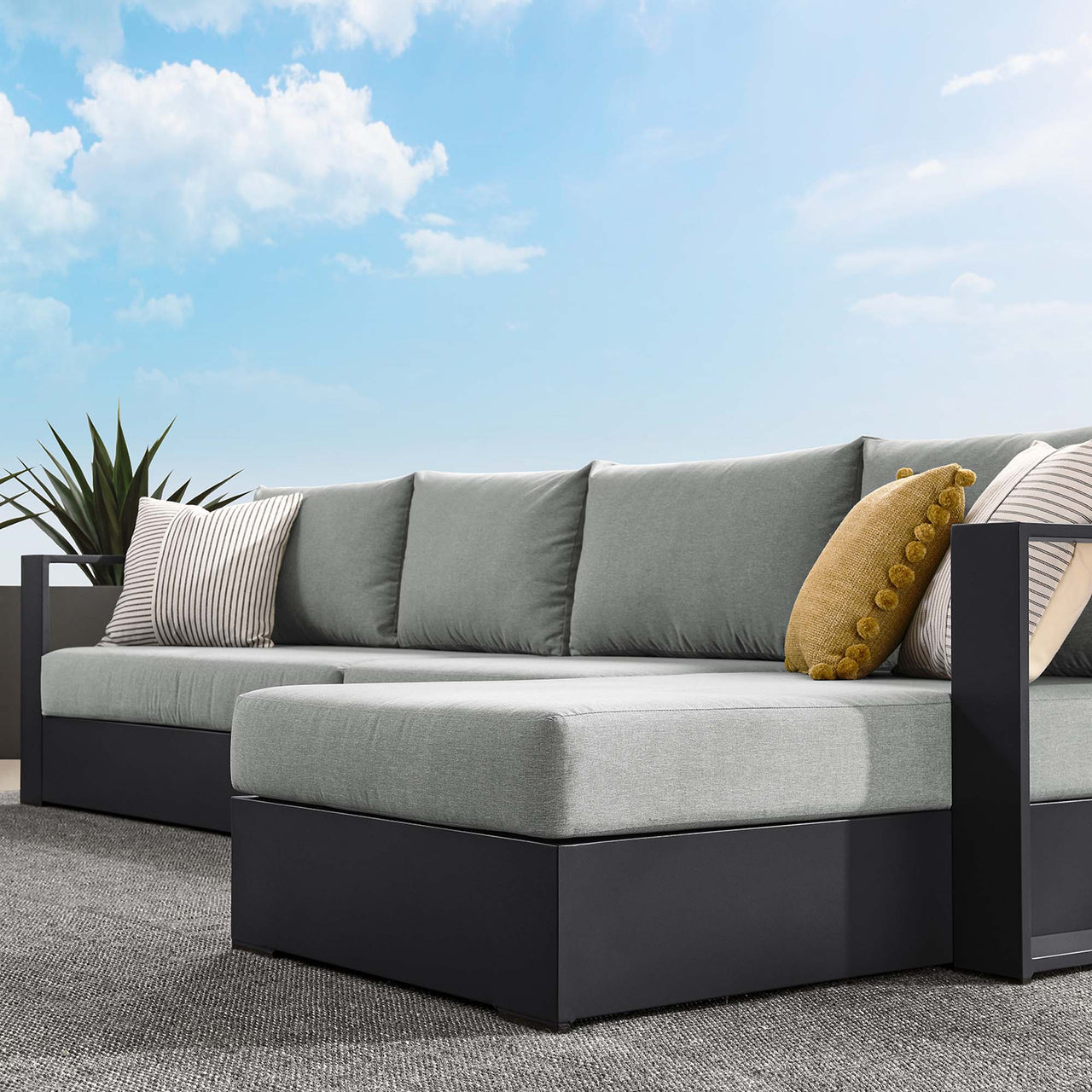 Tahlor 3-Piece Alfresco Powder-Coated Aluminum Right-Facing Chaise Sectional Sofa Set, Gray