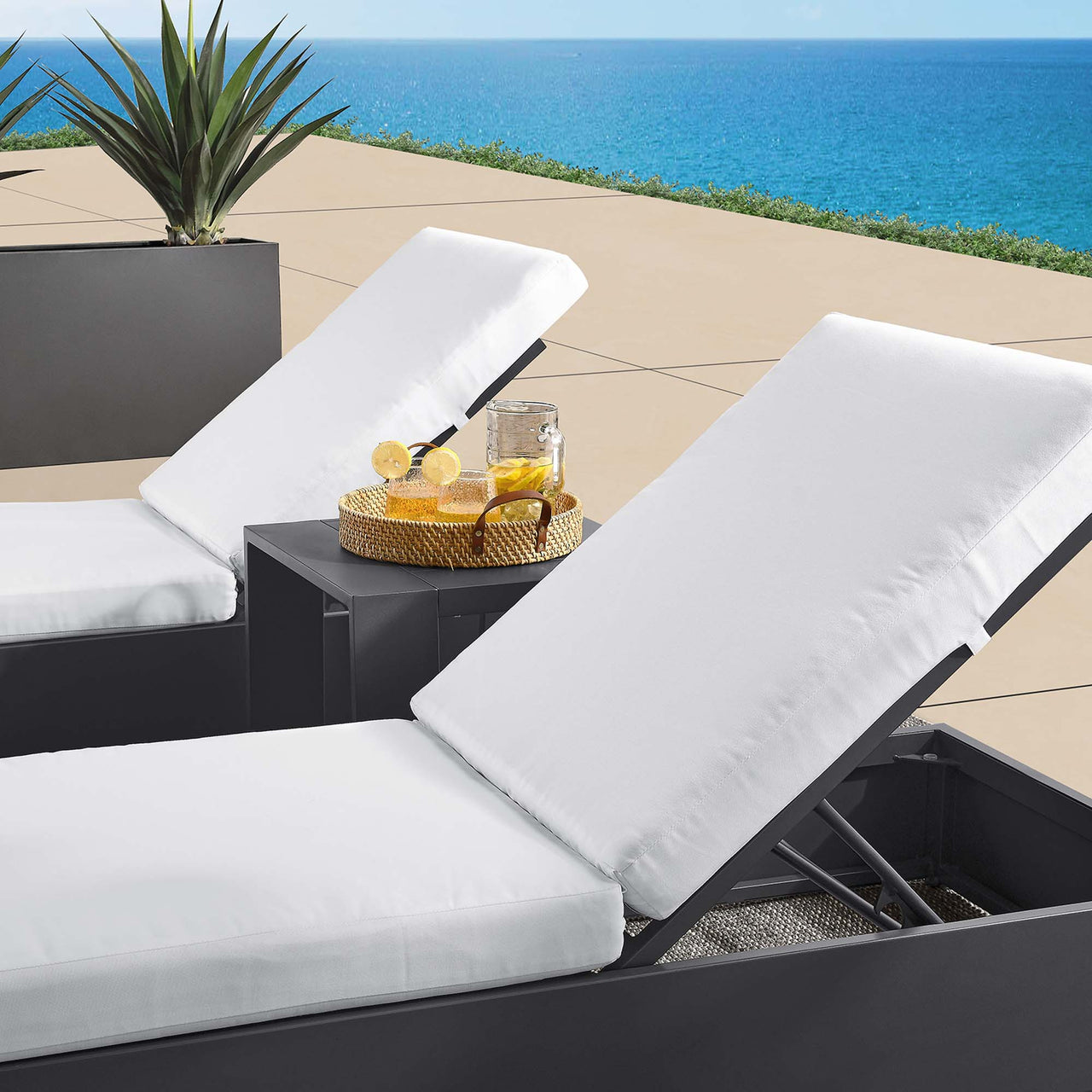 Tahlor 3-Piece Alfresco Powder-Coated Aluminum Chaise Lounge Set, Gray & White