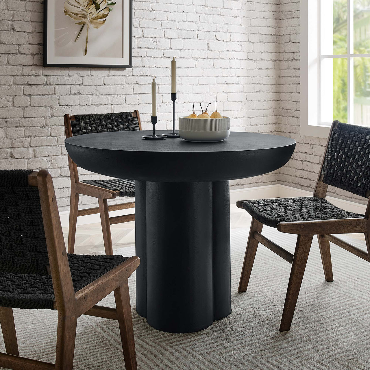 Trefoil Plateau Dining Table, Small, Black