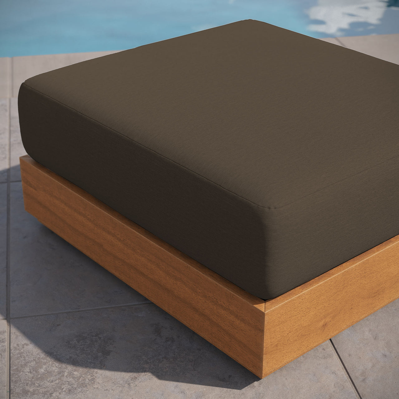 Tahlor Alfresco Acacia Wood Ottoman, Natural Wood & Cocoa