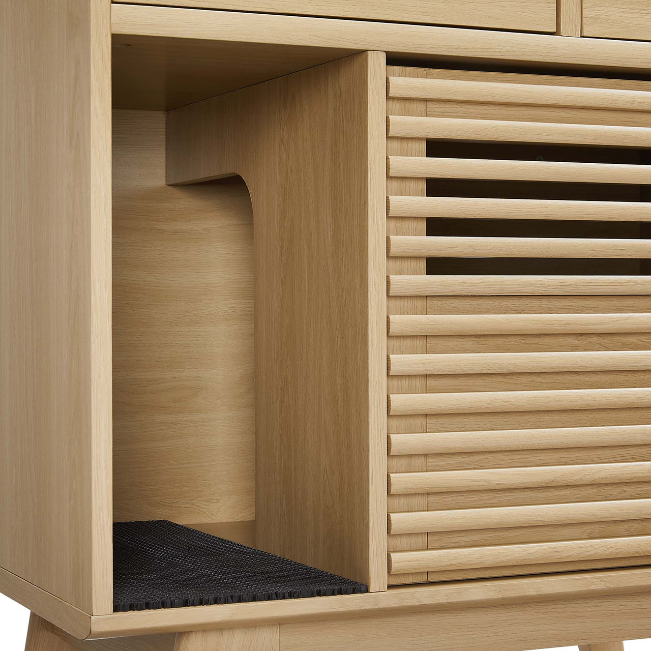 Ventra Cat Cabinet, Oak