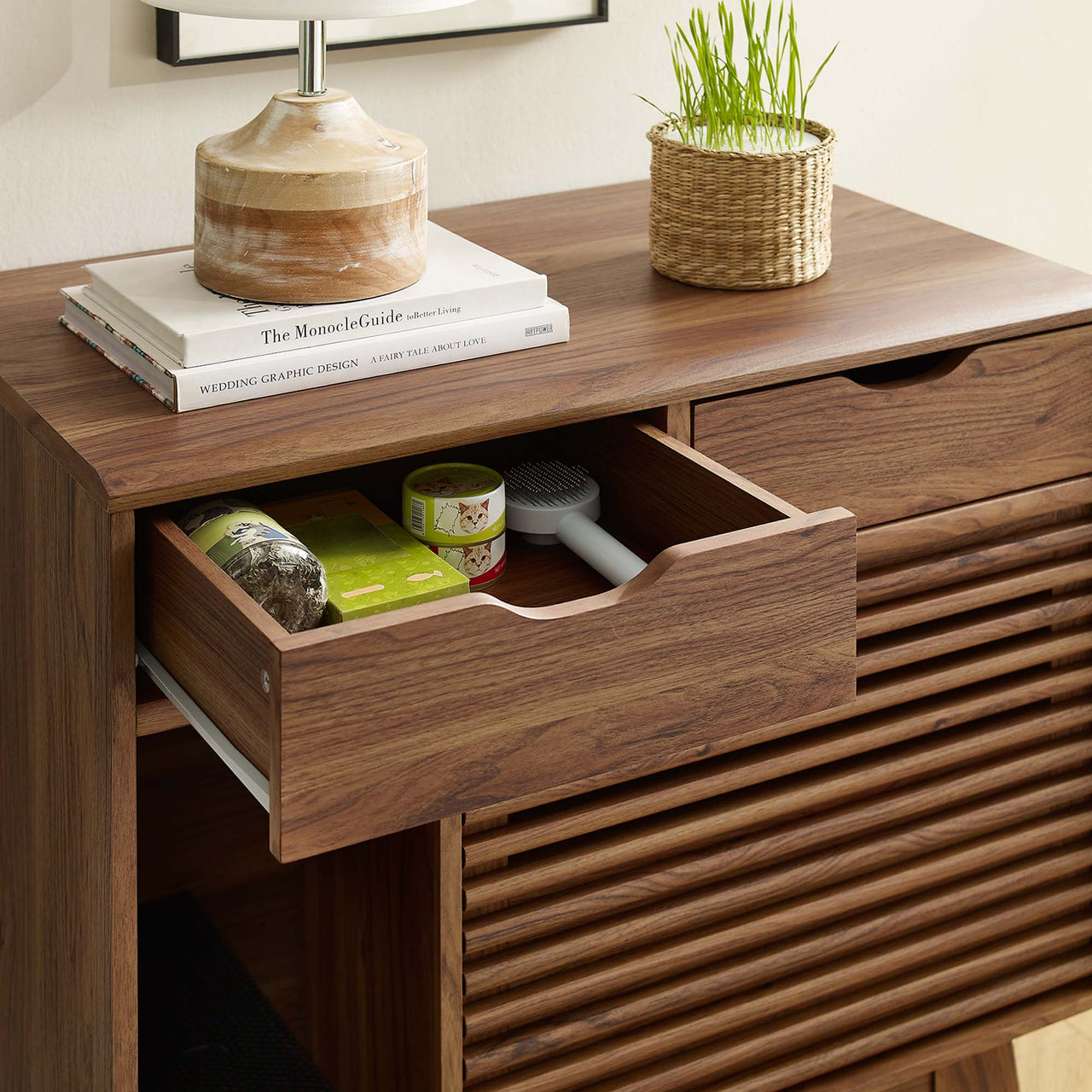 Ventra Cat Cabinet, Walnut