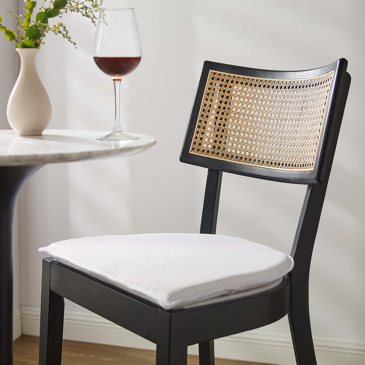 Carriselle Bar Stools Set of 2, Black & White