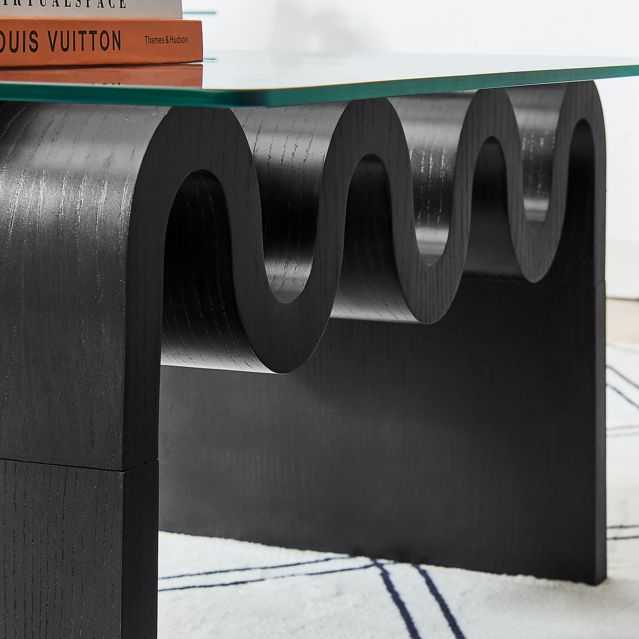 Dancing Coffee Table, Black