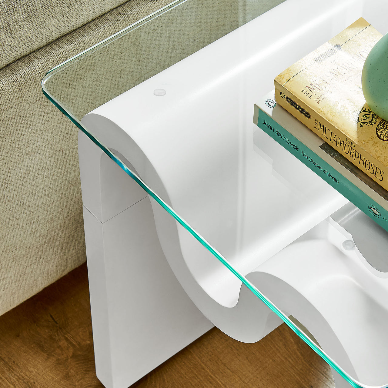Dancing Side Table, White
