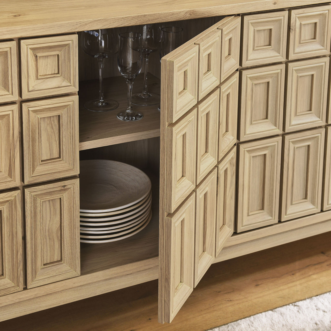 Colosseum Sideboard, Cream