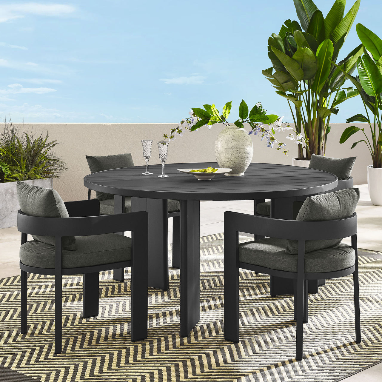 Tahlor 5-Piece Alfresco Dining Set, Gray & Charcoal