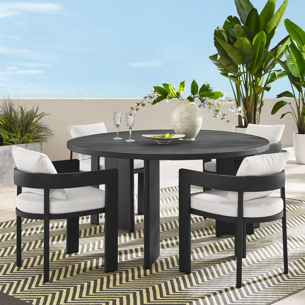 Tahlor 5-Piece Alfresco Dining Set, Gray & White