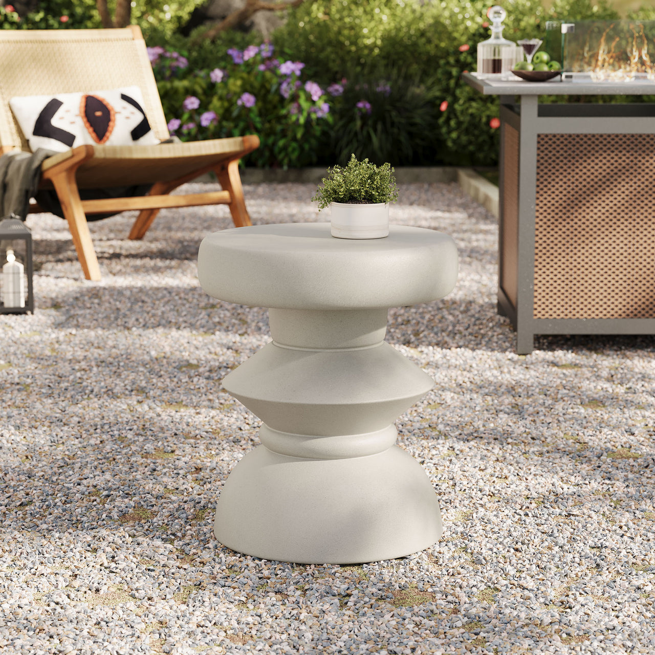 Cevrelle Indoor | Outdoor Concrete Side Table, Light Gray