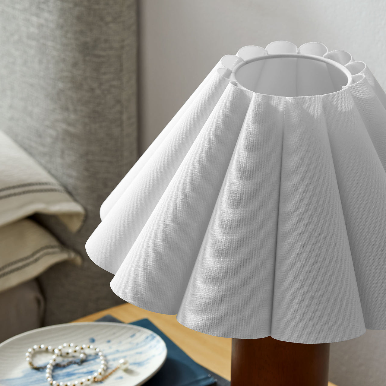 Velarique Table Lamp, Walnut