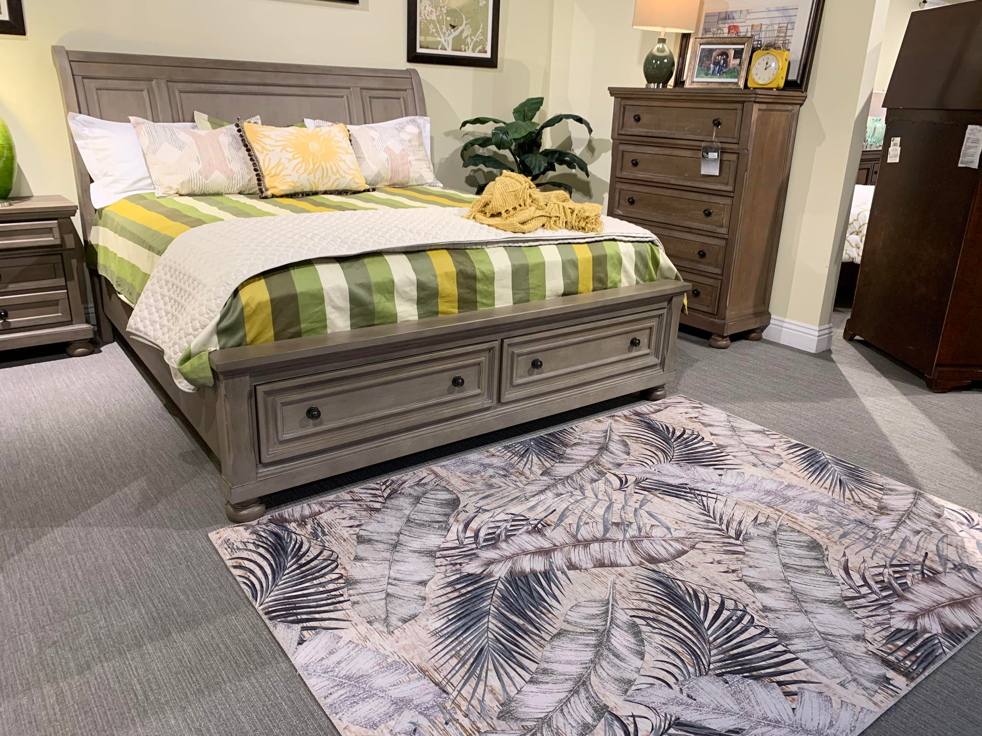 Vintage Style Soft Polyester Print on Design Elevate 235 Area Rug by Rug Factory Plus - Rug Factory Plus