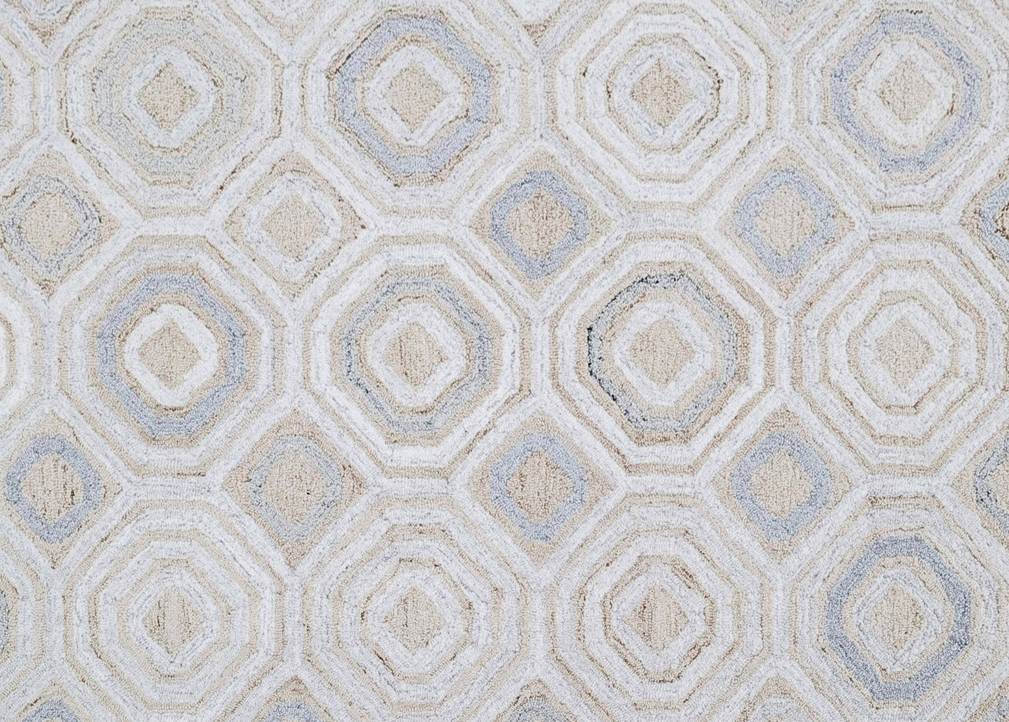 Finite Mosaics, Twilight Hypnosis Area Rug, Silver & Ivory