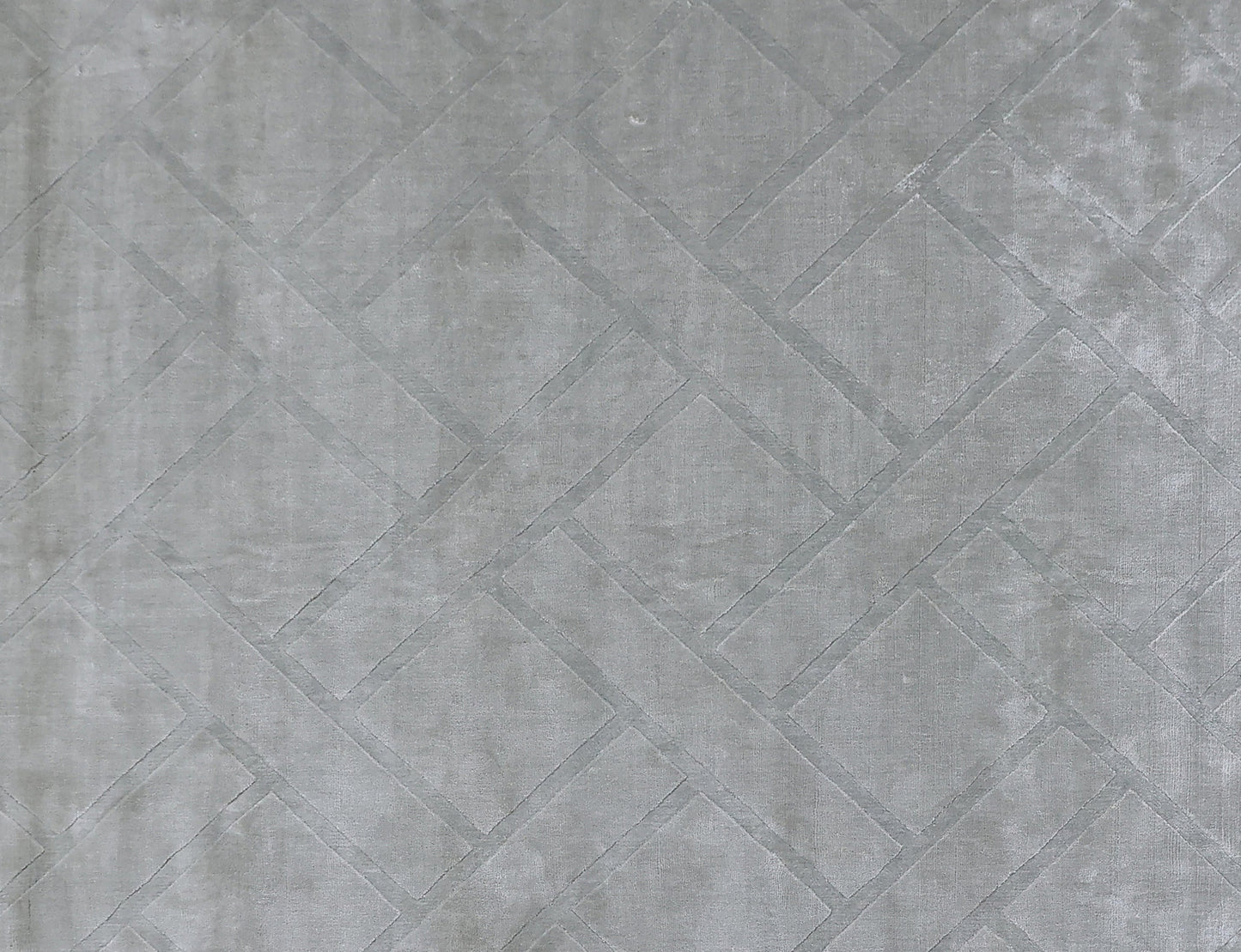 Finite Mosaics, Lattice Area Rug, Gray & Silver