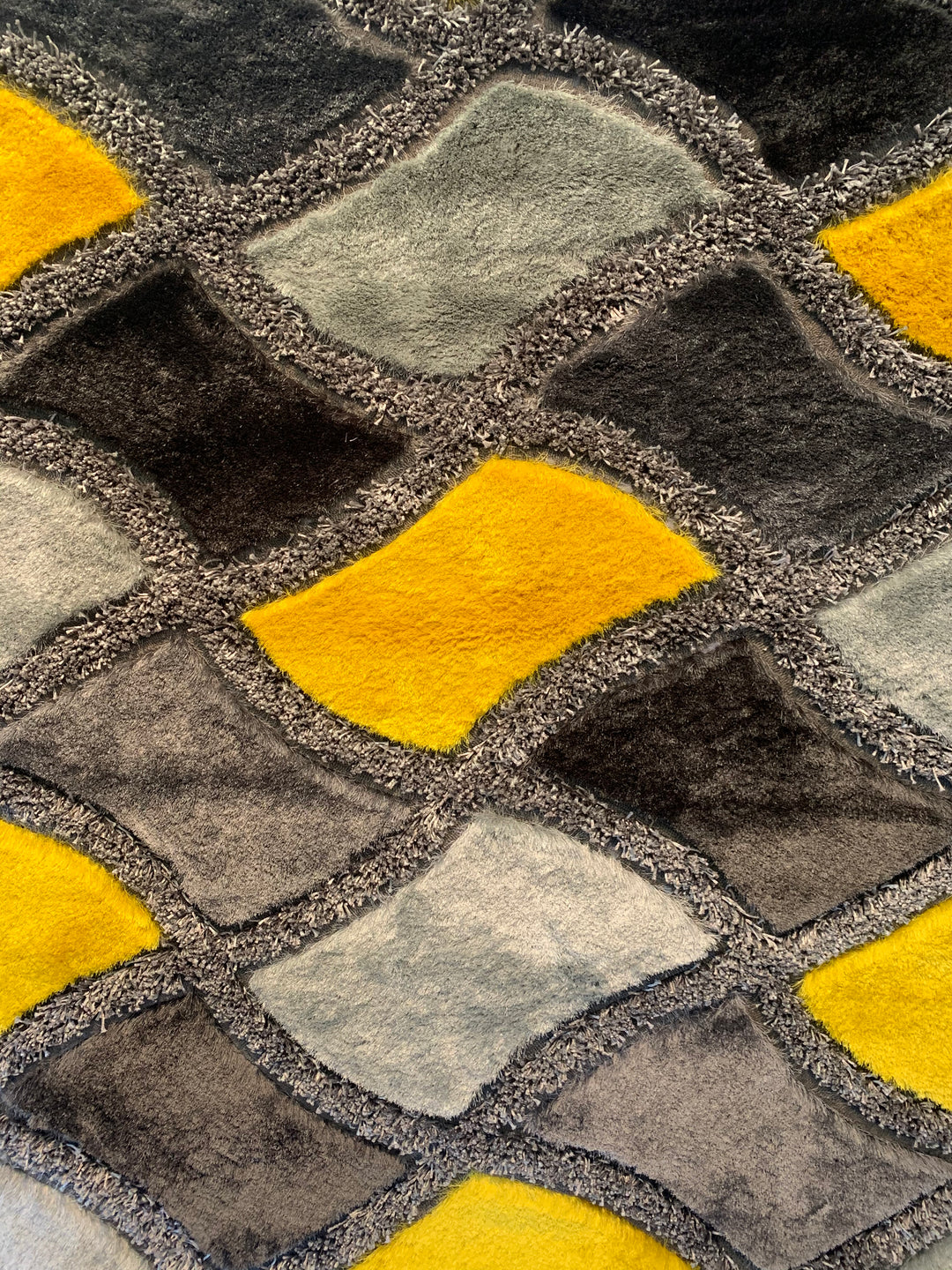 S.V.D. Fluid Area Rug, Assorted Multicolor