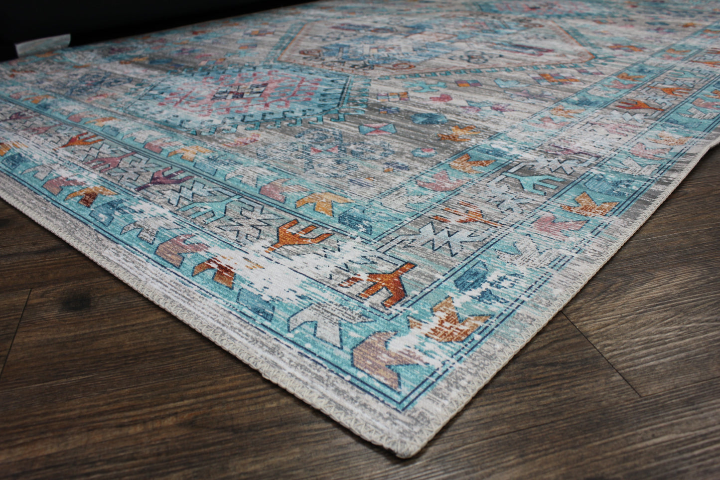 Elevate Persianesque III Area Rug, Turquoise