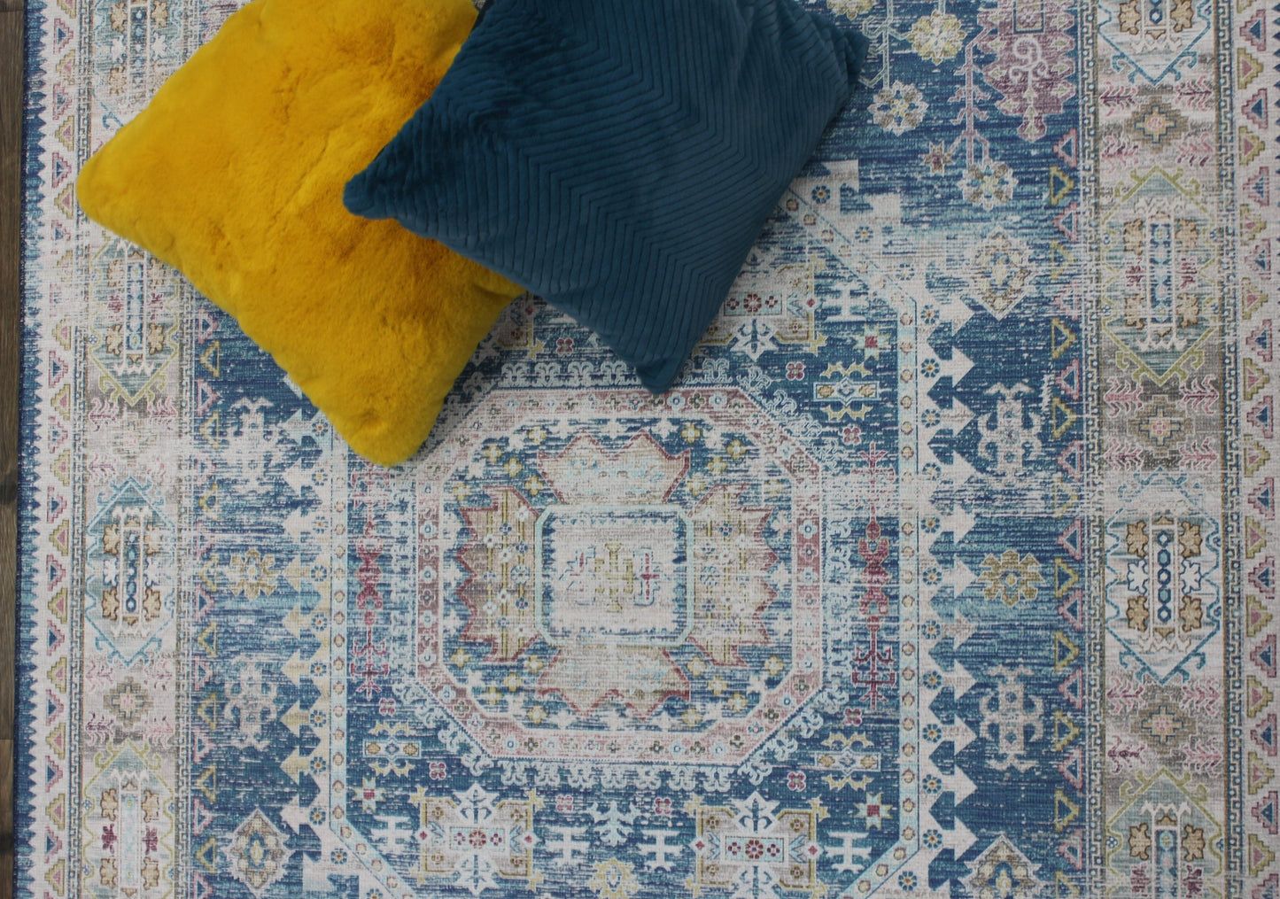 Elevate Persianesque I Area Rug, Blue