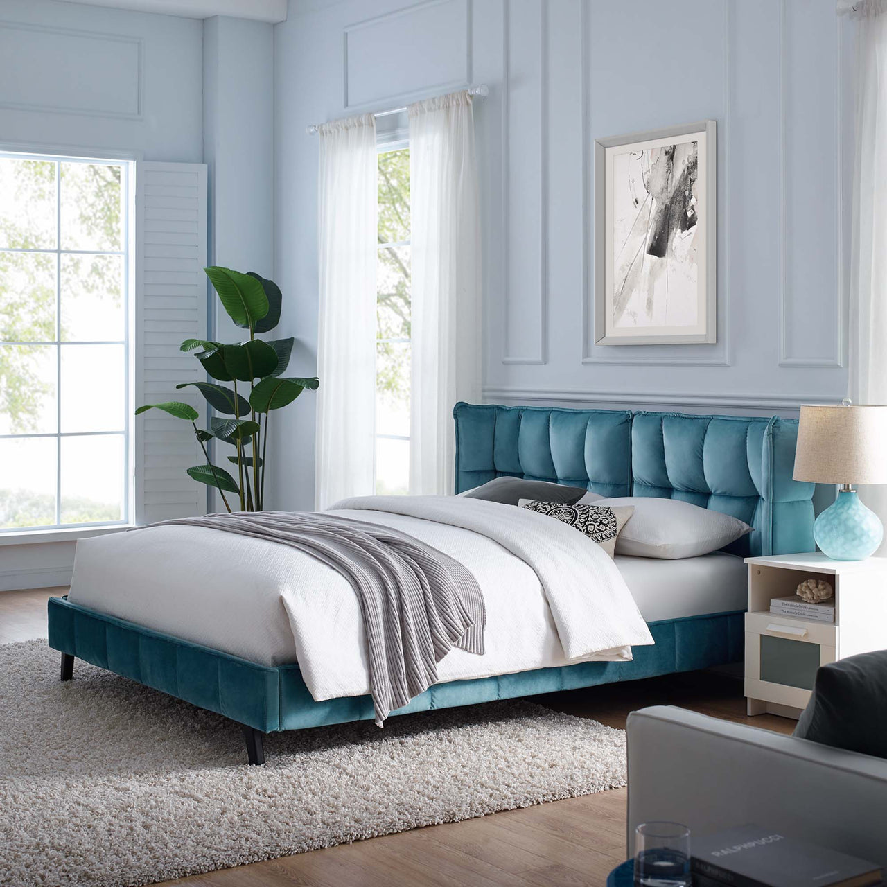 Calyra Velvet Queen Platform Bed, Caspian Blue