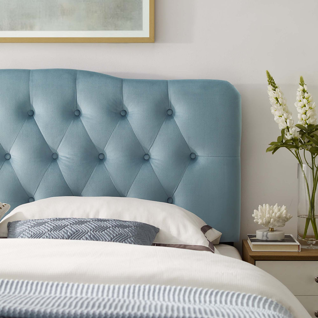 Serelle Velvet Queen Headboard, Light Blue