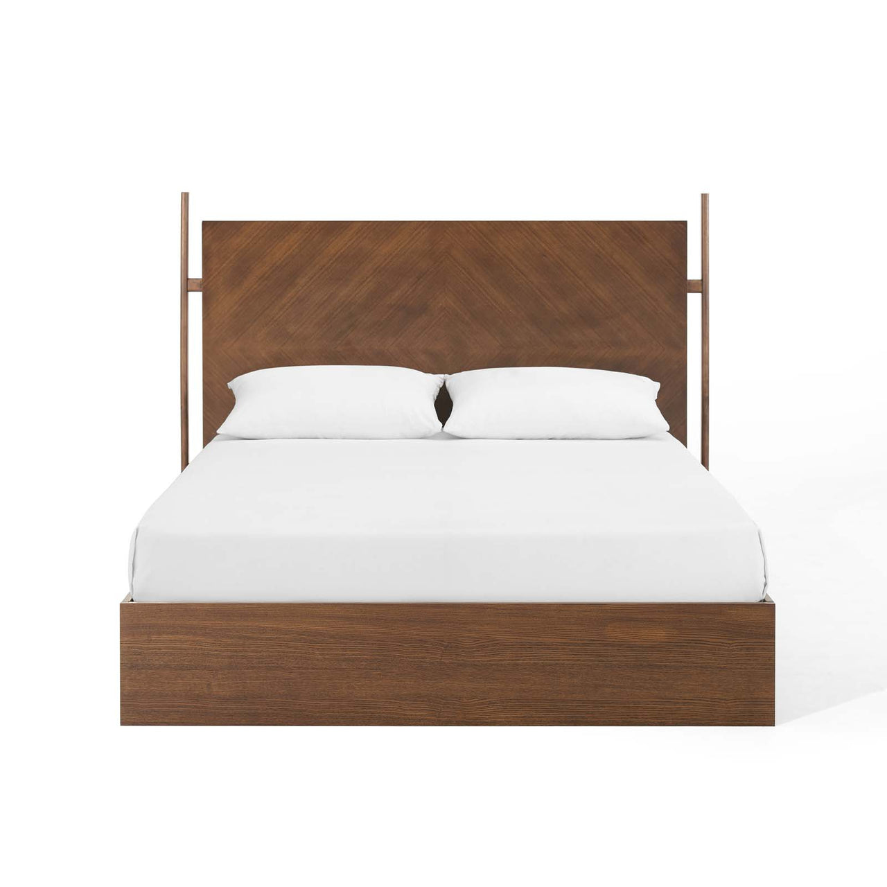 Seredra Queen Platform Bed, Walnut