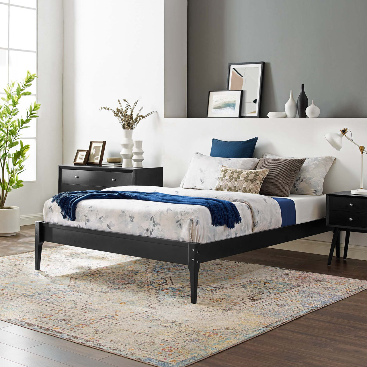 Summer Queen Platform Bed Frame, Black