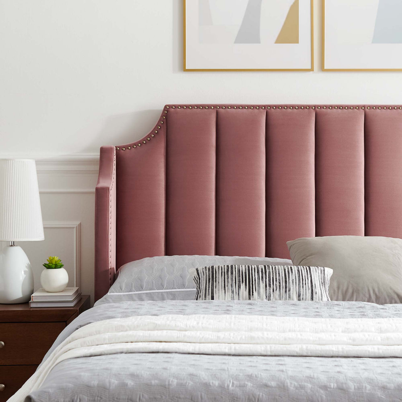 Daria Upholstered Velvet Queen Platform Bed, Dusty Rose