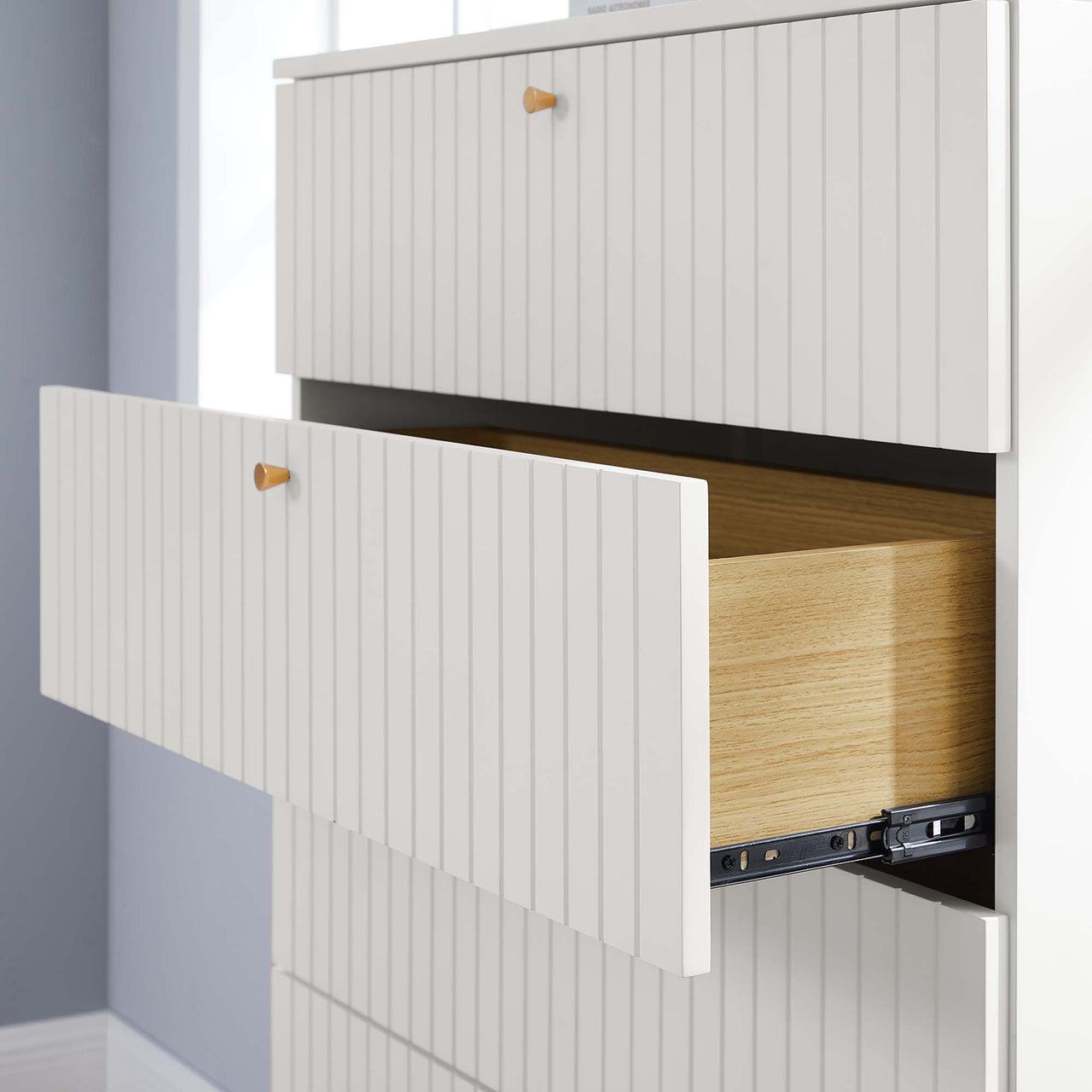 Dakota Chest, White