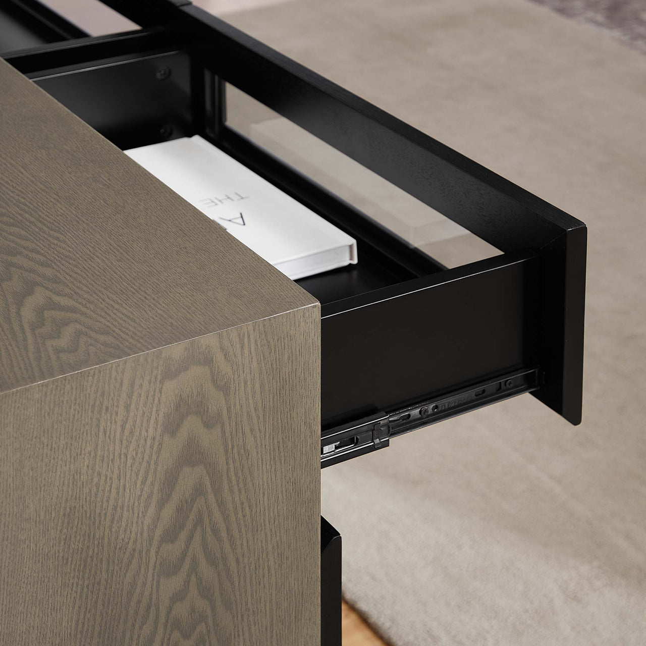 Maelor Dresser, Oak