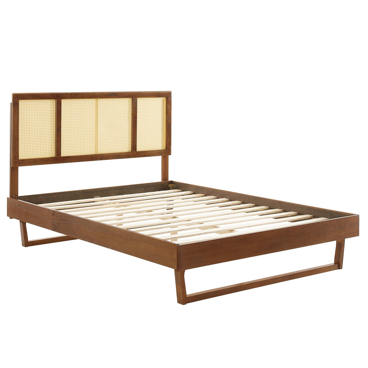 Kaelus King Platform Bed, Walnut