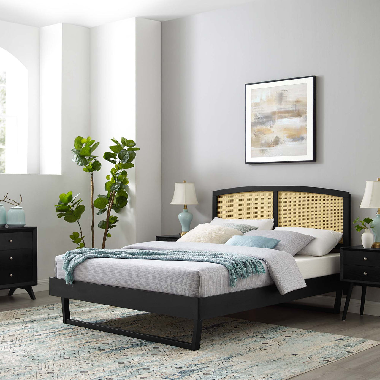 Payne Full Platform Bed, Black