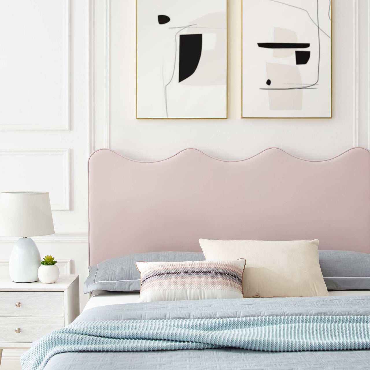 Amplitude Velvet Queen Platform Bed, Pink