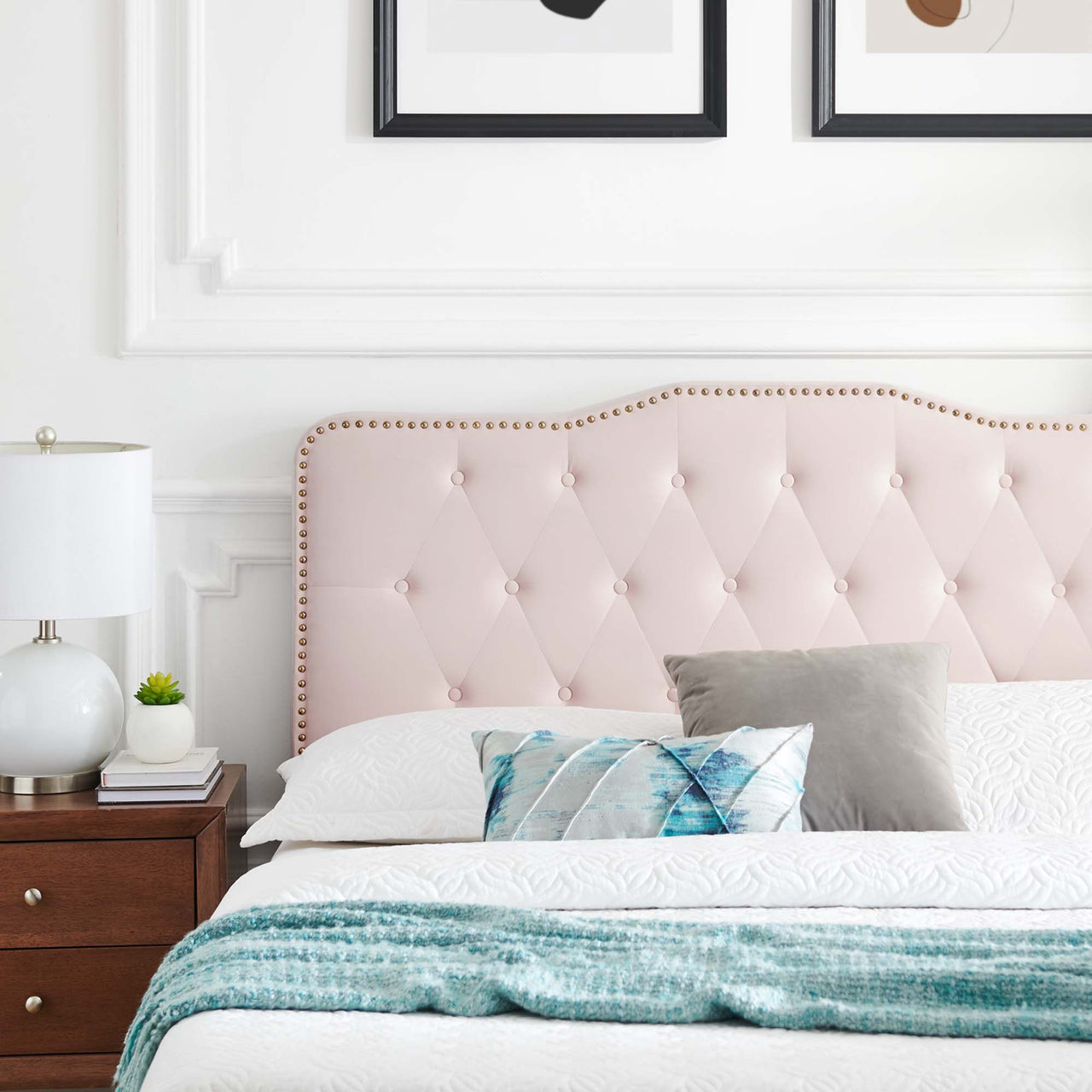 Marcelle Velvet Queen Platform Bed w/ Wood Legs, Pink