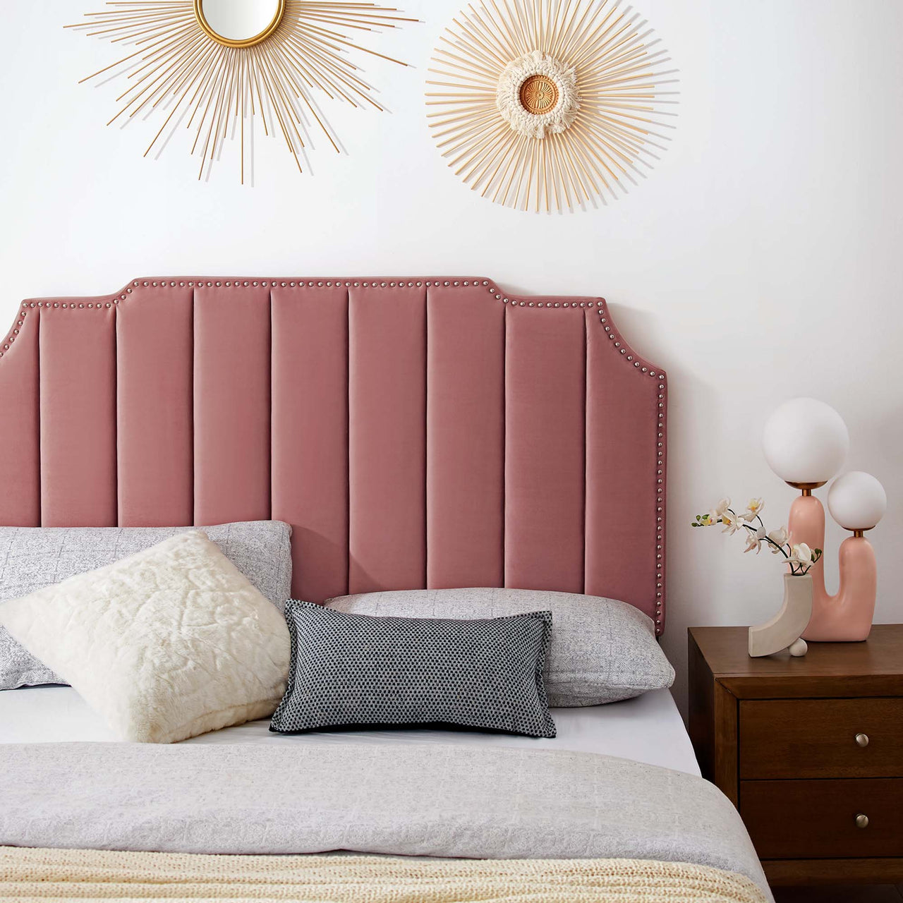 Chalette Velvet King Platform Bed, Dusty Rose & Gold