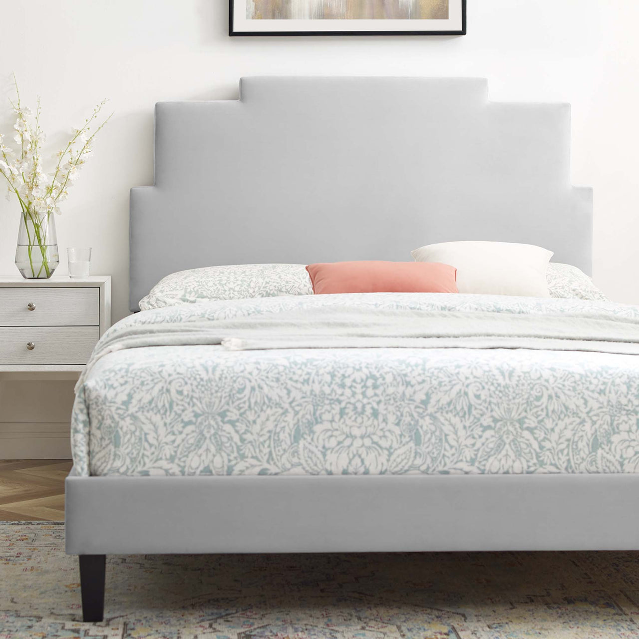 Regora Upholstered Velvet Twin Platform Bed, Light Gray