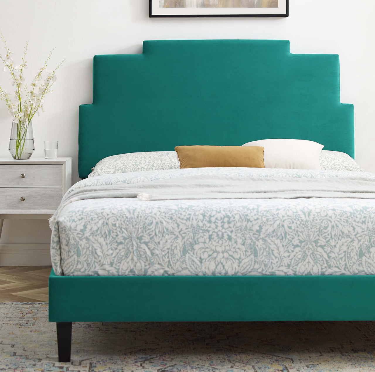 Regora Upholstered Velvet Full Platform Bed, Teal
