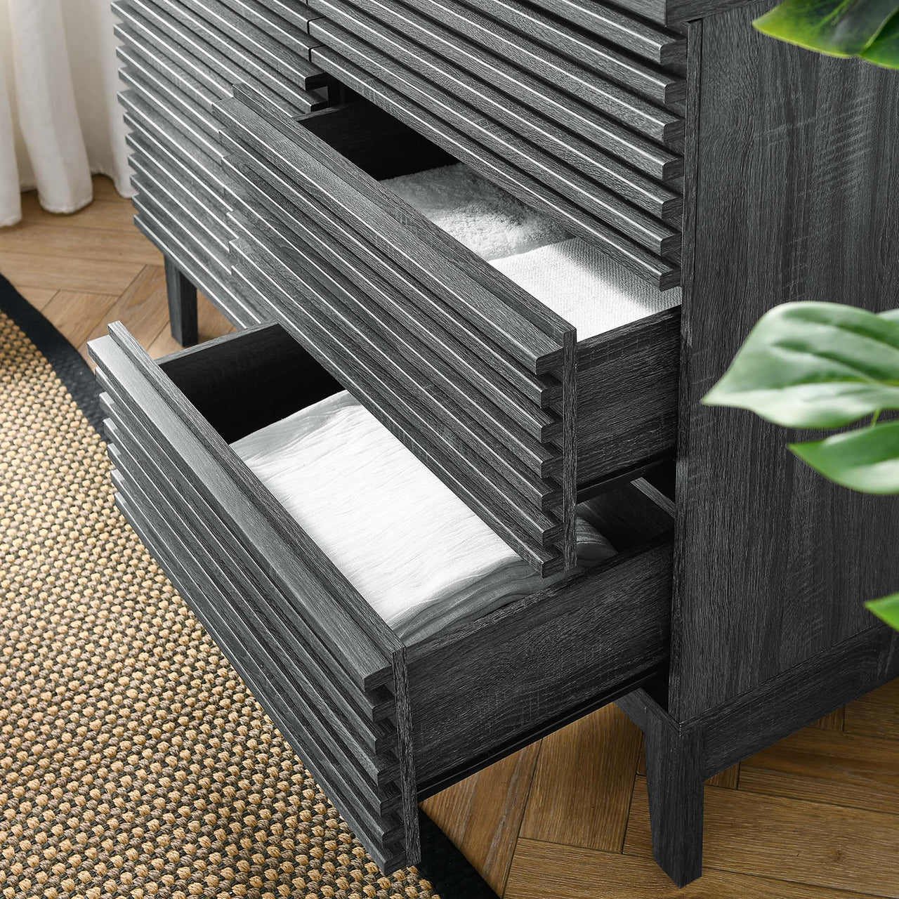 Ventra Dresser, Small, Charcoal