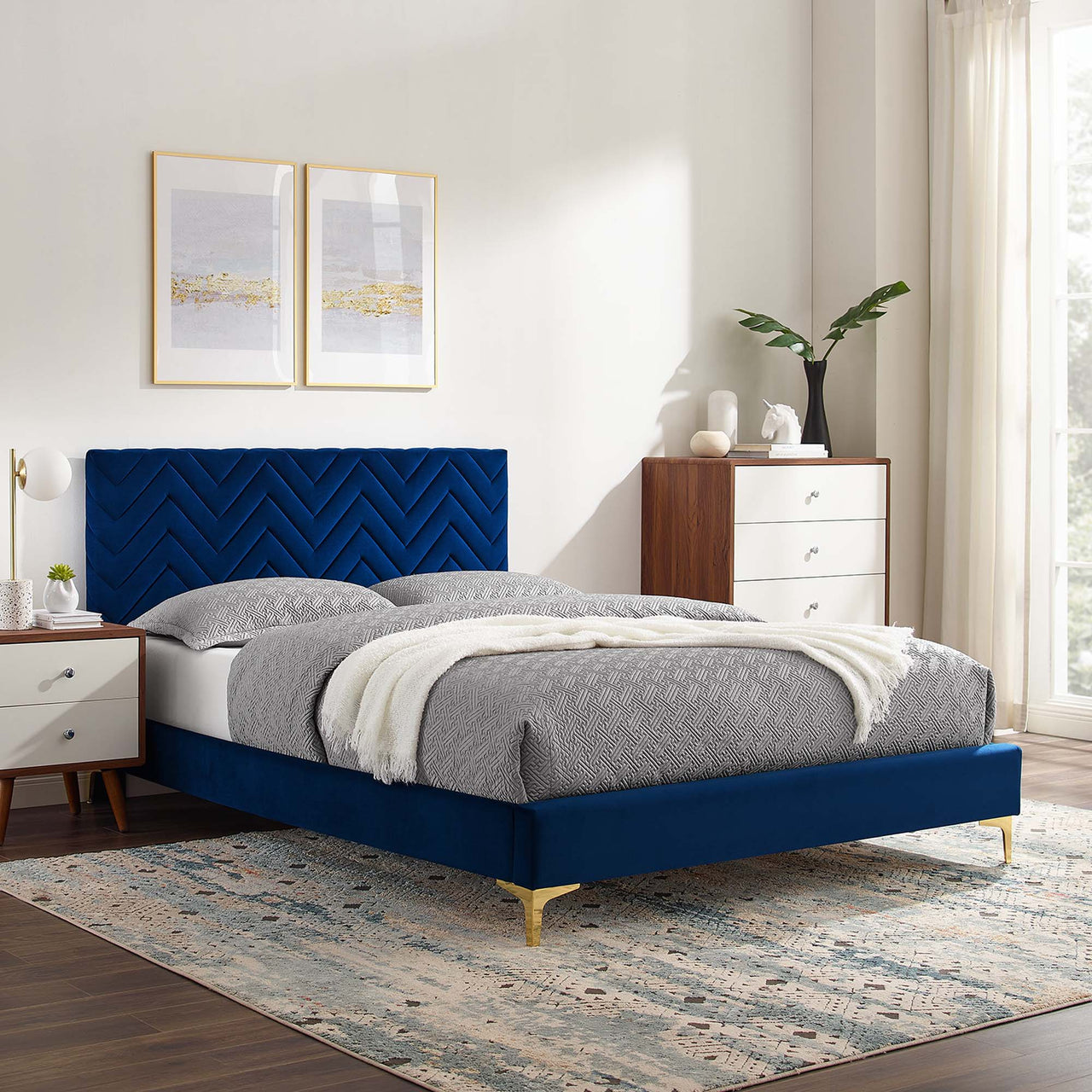 Traverse Upholstered Velvet Queen Platform Bed, Navy & Gold